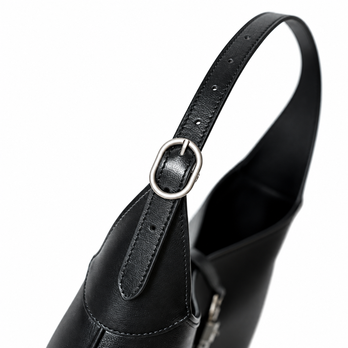 Gucci Jackie 1961 Large Hobo in Black Polished Leather with Silver Hardware